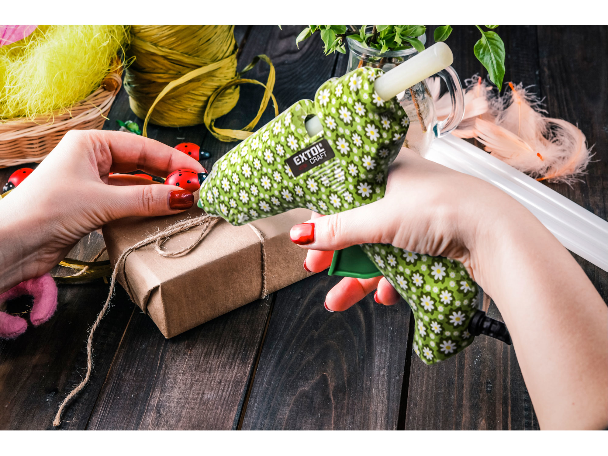 POŠK. OBAL pistole tavná lepící, květinová, O11mm, 40W