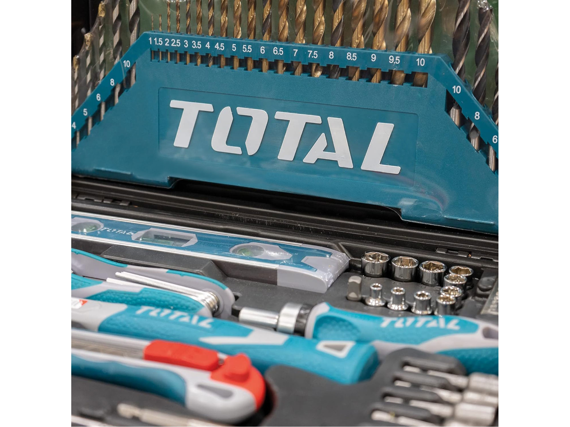 Sada nářadí a vrtáků, 120ks, HSS