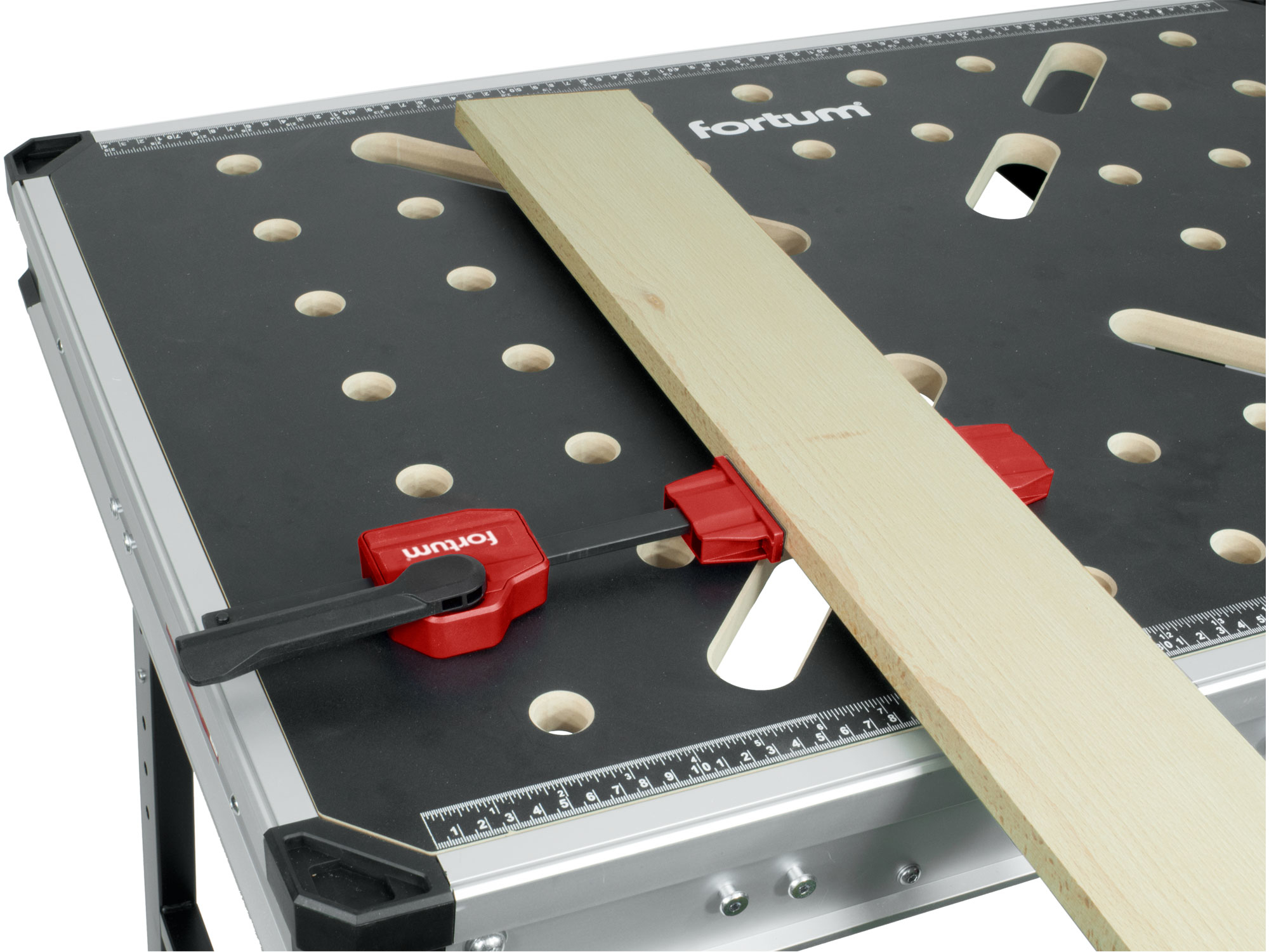 svěrka přítlačná horizontální - k multif. stolůlm s otvory O 20mm, 0-120mm