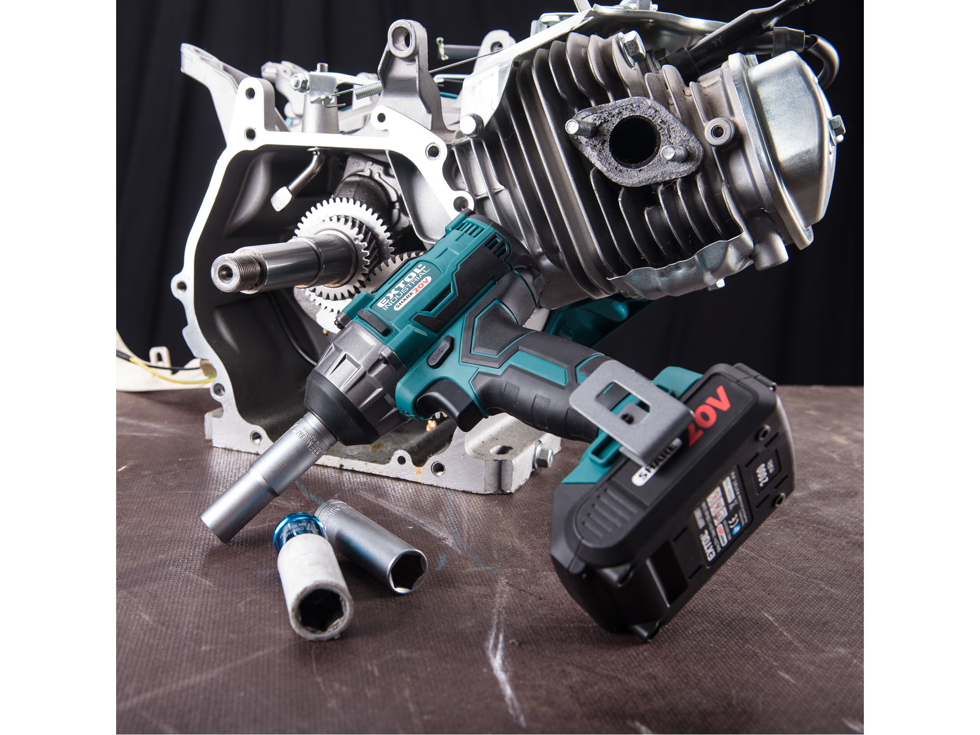 utahovák rázový 1/2" aku SHARE20V, 250Nm, BRUSHLESS, 20V Li-ion, 2Ah