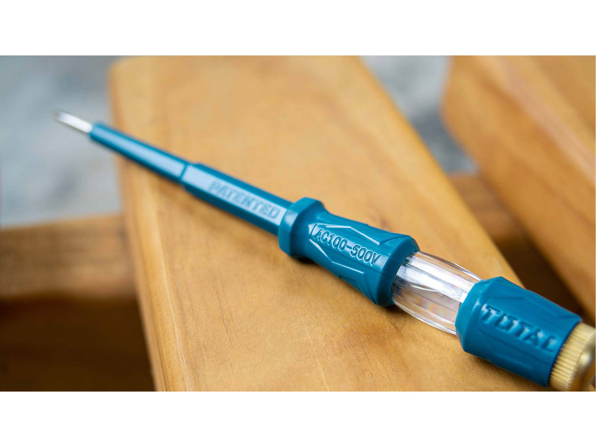 Zkoušečka napětí, 190mm, 100-500V